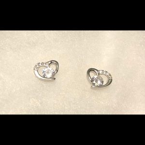 Cubic Zirconia earrings set in 925 sterling silver